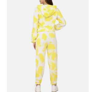 Ensemble de survêtement pour femmes grande taille, fabriqué au Pakistan, couleur unie, respirant, nouveau design, personnalisable par sublimation - Product Image 1