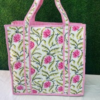 Sac fourre-tout en coton toutes saisons avec broderie motif floral, bordure rayée rose et verte, ouverture supérieure pour le shopping