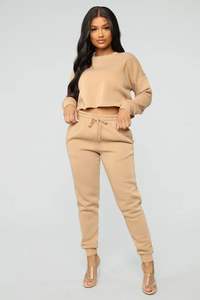 Conjunto de Dos Piezas Personalizado para Mujer: Sudadera con Capucha y Pantalones, Logotipo Bordado, Top Corto, Pantalones Cargo, Traje Deportivo Otoño Invierno Unisex - Product Image 4