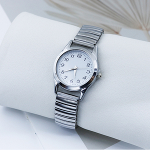 Montre à quartz unisexe élégante pour le quotidien, style rétro, aiguilles fines, confortable, s'accorde avec toutes les tenues, montre tendance - Product Image 1