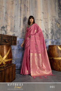 Magnifique sari en soie satinée de créateur avec chemisier en soie tissé à la main, sari en soie douce pour les mariages. - Product Image 3