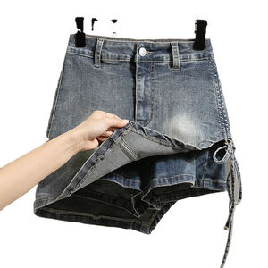 Tendance 2026 HSI Jupe en denim semi-extensible, modèle haut et bas fantaisie, avec ceinture cargo classique et multiples poches, style chic - Product Image 4