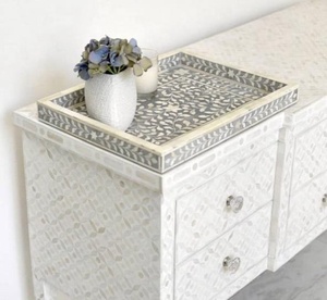 Bandeja de servicio rectangular con incrustaciones de hueso de diseño exclusivo hecha a mano, patrón Floral ecológico, estilo árabe de grado comercial - Product Image 1