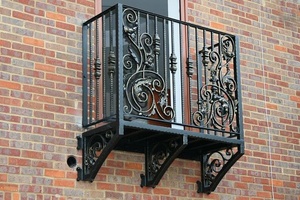 Rampe de balcon en fer forgé de style victorien KHP KHP-BRO-02, murale, résistante à la rouille, facile à assembler, avec motifs complexes - Product Image 2