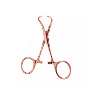 Tijeras para Vendajes al por Mayor, Mejores Productos a Precio Económico, Tijeras Quirúrgicas Ortopédicas de 4.5" y 5.5" - Product Image 1