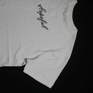 T-shirt en coton lourd personnalisé à col rond et manches courtes, qualité supérieure, toucher doux et durable, fabrication classique au Vietnam - Product Image 4
