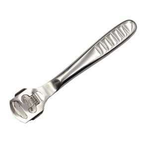 Râpe anti-callosités en acier inoxydable pour les pieds avec poignée ergonomique pour l'élimination des peaux sèches et usage professionnel en pédicure - Product Image 1