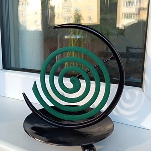 Soportes para Incienso Directo de Fábrica, Quemador de Incienso de Hierro para Exteriores Resistente al Fuego, Soporte para Espirales Antimosquitos, Suministrado desde India - Product Image 1