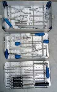 Ensemble de Stérilisation d'Instruments d'Artroscopie pour Épaule, Fixation de la Colonne Vertébrale, Vis Pédiaculaires, Détresseurs et Retracteurs Lombaires en Acier Inoxydable - Product Image 4