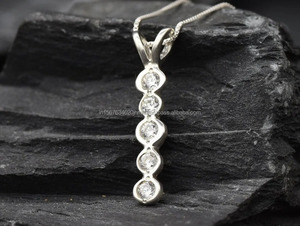 จี้ทอง14K ของผู้หญิงพร้อม igi/gia ห้องปฏิบัติการโลหะที่ทันสมัยสร้างเครื่องประดับสำหรับงานหมั้นและของขวัญแต่งงาน - Product Image 2
