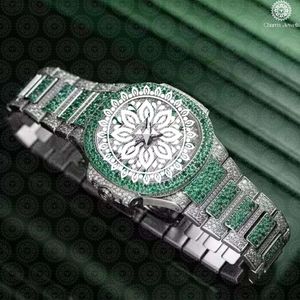 Montre de luxe Charm Jewells en acier inoxydable, cadran de 40 mm, mouvement mécanique analogique, design vert émeraude, montre de mode pour homme - Product Image 1