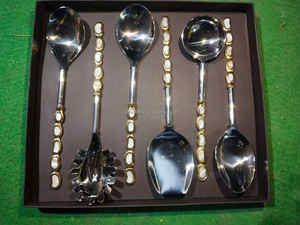 ชุดช้อนชาและกาแฟสแตนเลสทำมือสุดหรู เป็นมิตรกับสิ่งแวดล้อม สำหรับงานแต่งงานแบบอินเดีย ราคาโรงงาน ขายส่งจำนวนมาก - Product Image 3