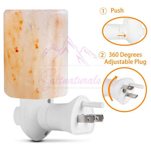 Lámpara de Sal del Himalaya de Aspecto Moderno, Lámpara de Sal del Himalaya de Cristal Natural, Decoración de Mesa, Lámpara de Sal del Himalaya en Venta - Product Image 4