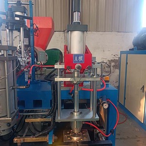 5L Jerrycan Doble <span class=keywords><strong>3</strong></span> Capa Doble Color Pot Extrusión HDPE Moldeo Plástico Máquina de moldeo por soplado - Product Image 3