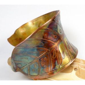 Bracelet chic en cuivre naturel pour le bien-être, élégant bijou fantaisie - Product Image 2