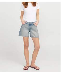 Shorts de mezclilla casuales de verano para mujer, a la moda, de talle alto, holgados, de mezclilla, suministro personalizado al por mayor - Product Image 2