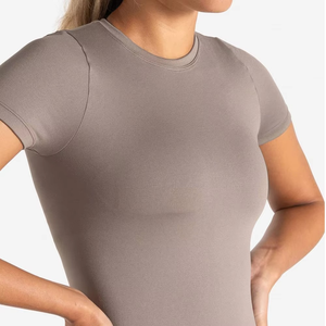 Camiseta Deportiva para Mujer OEM, Material Elástico que Absorbe el Sudor, Cómoda para Hacer Ejercicio, Camiseta para Gimnasio, Correr, Yoga, Venta al por Mayor - Product Image 3