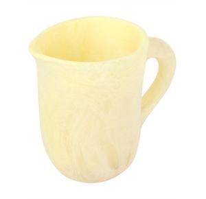 Tasse en résine artisanale jaune de forme ronde, objet de décoration pour la maison, technique de moulage - Product Image 1