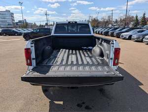 Ram 3500 Limited Longhorn d'occasion 2025 - Product Image 3