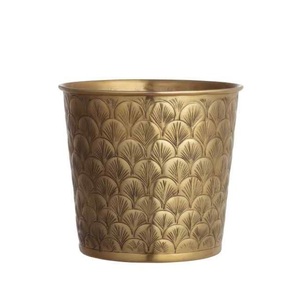 Maceta Metálica Elegante de Primera Calidad para Flores, para Jardín Interior y Exterior, Balcón, Patio y Decoración del Hogar Contemporánea - Product Image 1