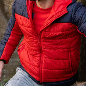 Veste d'hiver matelassée élégante et légère à capuche pour homme, doudoune épaisse et rembourrée pour homme - Product Image 6