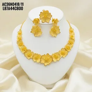 Juego de Collar Floral Chapado en Oro de 24K con Aretes y Anillo, Nuevo Diseño Clásico, Joyería Africana para Novia, Juego de Joyería de Boda para Mujer - Product Image 1