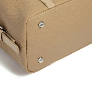 Bolso de Mano de Cuero Minimalista de Alta Calidad para Mujer, con Logotipo OEM, Elegante, de Piel Vacuna, al por Mayor, Bandolera para Chicas, con Correa Extraíble - Product Image 4