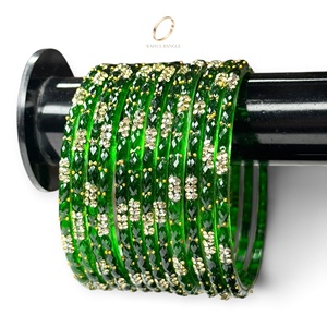 Bracelets ethniques de mariage haut de gamme pour femmes, en verre vert goutte de pluie du Cachemire, avec cristaux plaqués or étincelants, à prix de gros - Product Image 1