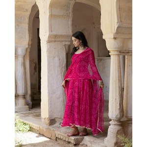 Traje Anarkali de organza de seda con estampado digital, talla XS, con pantalón y dupatta. - Product Image 2