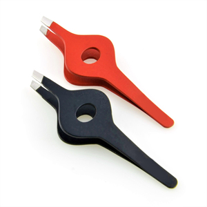 Juego de Pinzas para Cejas de Acero Inoxidable de 8.5 cm con Puntas Inclinadas y Rectas en Color Rojo y Negro, y con Punta Puntiaguda en Color Rojo y Rosa - Product Image 5