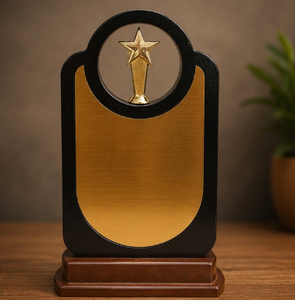 Trofeo de Madera Portátil Personalizado con Logotipo Grabado con Láser para la Marca de la Empresa y Eventos - Product Image 1