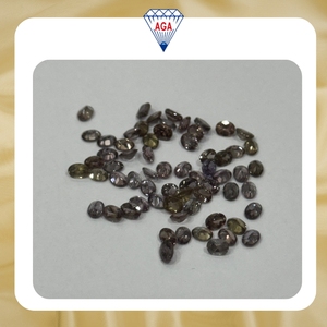 Granat naturel à changement de couleur, taille ovale 4x3mm, pierre précieuse calibrée non traitée, brun-rouge, qualité AAA, provenance Madagascar - Product Image 2
