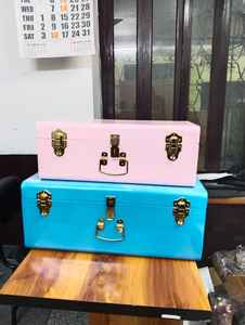 Coffre de rangement rectangulaire en métal artisanal classique de luxe - Organisateur de vêtements personnalisable - Product Image 2