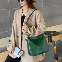 Sac à bandoulière pour femme de marque en gros, haute qualité, couleur unie, design minimaliste, fermeture éclair, toutes saisons, usage quotidien