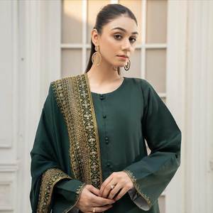 Compre la Colección de Conjuntos de Salwar de Diseñador en Tela de Seda Pura de 3 Colores con el Diseño Más Atractivo, Corte Recto y Borde Decorado, Tallas de M a XXL - Product Image 3