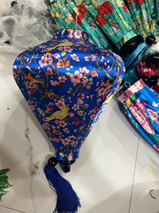 Hoi An Silk Lantern Red Color Garlic Shape Satin Lantern with Crane Floral <b>Pattern</b> Waterproof Decor Vietnam Lighting Lamp 2026 - Product Image 2