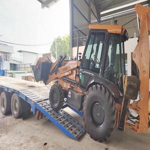 Retroexcavadora Usada con Ruedas, Pocas Horas de Uso, Bien Mantenida, Sin Reparaciones Importantes, Bomba Hidráulica Liyuan, Motor Cummins - Product Image 3