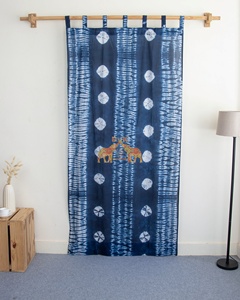 Rideaux en coton faits à la main, style indien moderne, tie-dye, impression personnalisée, rideaux en coton tie-dye pour salons - Product Image 3