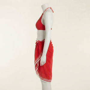 Conjunto de Bikini Rojo con Estampado Floral para Mujer, Corte Alto, Falda Asimétrica Cruzada al Frente, Logotipo, Secado Rápido, Ecológico, Spandex, Poliéster, Traje de Baño - Product Image 2