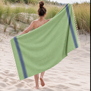 Fabricant en gros de serviettes de plage Fouta rayées en coton recyclé, personnalisées et très vendues - Product Image 5