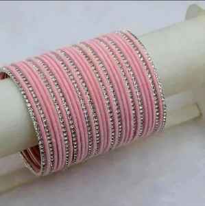 ชุดกำไลข้อมือชูเรียนแบบเป็นประกายสำหรับเจ้าสาว แฟชั่นปากีสถานและอินเดีย วัฒนธรรมปัญจาบ คุณภาพดีที่สุด ชุดกำไลโลหะสำหรับสุภาพสตรี - Product Image 4