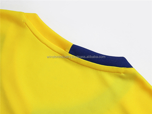 Maillot de football et chaussettes de sport personnalisés, respirants et à séchage rapide, design - Product Image 6