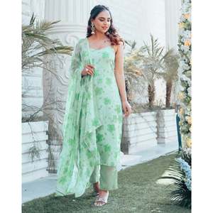 ชุดสูทผ้าชีฟองสีเขียวพิมพ์ลายดอกไม้ ไซส์ XS รุ่นสุราษฎร์ - Product Image 4