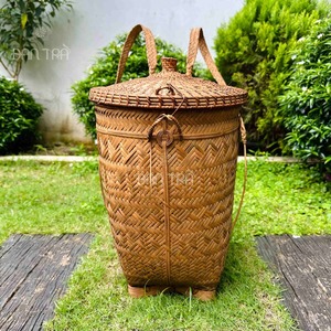 Handwoven Rattan <b>Storage</b> <b>Basket</b> With Lid And Handles <b>Rectangle</b> Shape Rustic Style Multi Purpose Carrier - Product Image 1