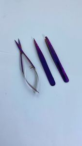 Pinzas de Cejas Plateadas de Alta Calidad con Logotipo Personalizado, Pinzas de Acero Sostenible con Puntas Inclinadas y Afiladas, Pinzas de Cejas con Tijeras de Cejas - Product Image 5