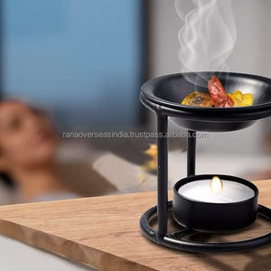 Quemador de Incienso de Hierro Negro Hecho a Mano, 2.75 Pulgadas de Altura, Elegante y Decorativo, para Aromaterapia con Aroma a Sándalo - Product Image 4