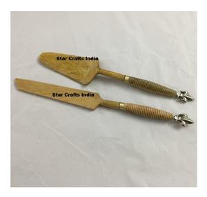 Pince à salade en bois sculptée à la main, durable et écologique, pour ustensiles de service / Cuillère et fourchette en bois du Vietnam pour la cuisine et la maison - Product Image 3