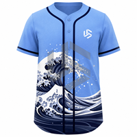 Jersey Baseball Unisex Sublimasi Custom Biru Muda Motif Gelombang Kancing Lengan Pendek Menyerap Keringat Bernapas Ukuran Besar Dewasa