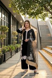 Conjunto de Kurta y Palazzo de Seda Estilo Pakistaní de Moda, Multicolor, con Encaje de Organza de Lujo, Salwar Kameez, Ropa Étnica India para Fiestas - Product Image 3