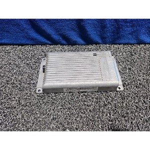 ECU และโมดูลคอมพิวเตอร์มือสองสำหรับรถยนต์ซีรีส์ 5 รุ่น 8410922974001 - Product Image 1